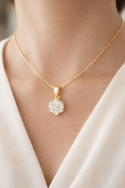 Flower-Shaped Diamond Pendant in 10K/14K gold and platinum with certified lab-grown or natural diamonds