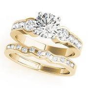 Round Diamond Engagement Ring with Graduated Side Stones in 10K/14K gold and platinum with certified lab-grown or natural diamonds