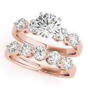 Luxe Prong-Set Round Diamond Engagement Ring in 10K/14K gold and platinum with certified lab-grown or natural diamonds