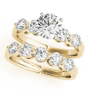 Luxe Prong-Set Round Diamond Engagement Ring in 10K/14K gold and platinum with certified lab-grown or natural diamonds