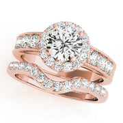 Brilliant Halo Round Diamond Engagement Ring in 10K/14K gold and platinum with certified lab-grown or natural diamonds