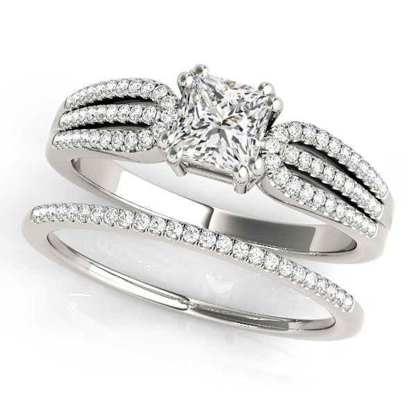 Brilliant Multi-Row Princess Diamond Engagement Ring in 10K/14K gold and platinum with certified lab-grown or natural diamonds
