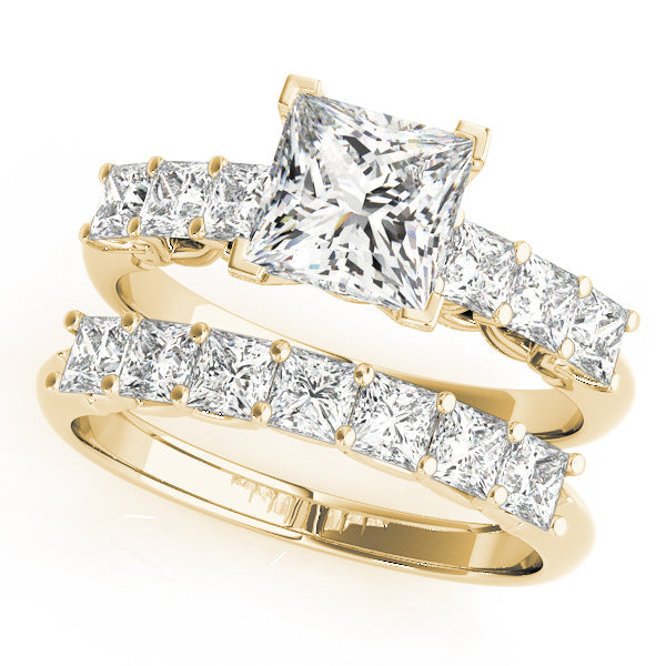 Classic Prong-Set Princess Diamond Engagement Ring in 10K/14K gold and platinum with certified lab-grown or natural diamonds