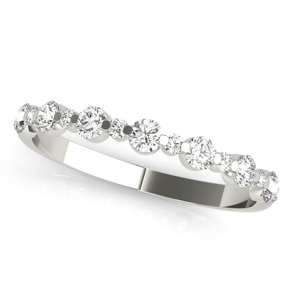Single Shared Prong , Alternating Size Half Eternity Ring in Gold & Platinum