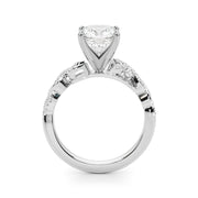 Dazzling Center Oval Diamond Engagement Ring â€” 10K/14K Gold & Platinum