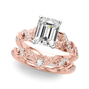 Dazzling Center Oval Diamond Engagement Ring â€” 10K/14K Gold & Platinum
