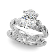 Dazzling Center Oval Diamond Engagement Ring â€” 10K/14K Gold & Platinum