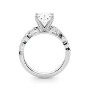 Dazzling Center Oval Diamond Engagement Ring â€” 10K/14K Gold & Platinum