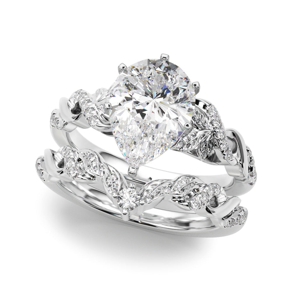 Dazzling Center Oval Diamond Engagement Ring â€” 10K/14K Gold & Platinum