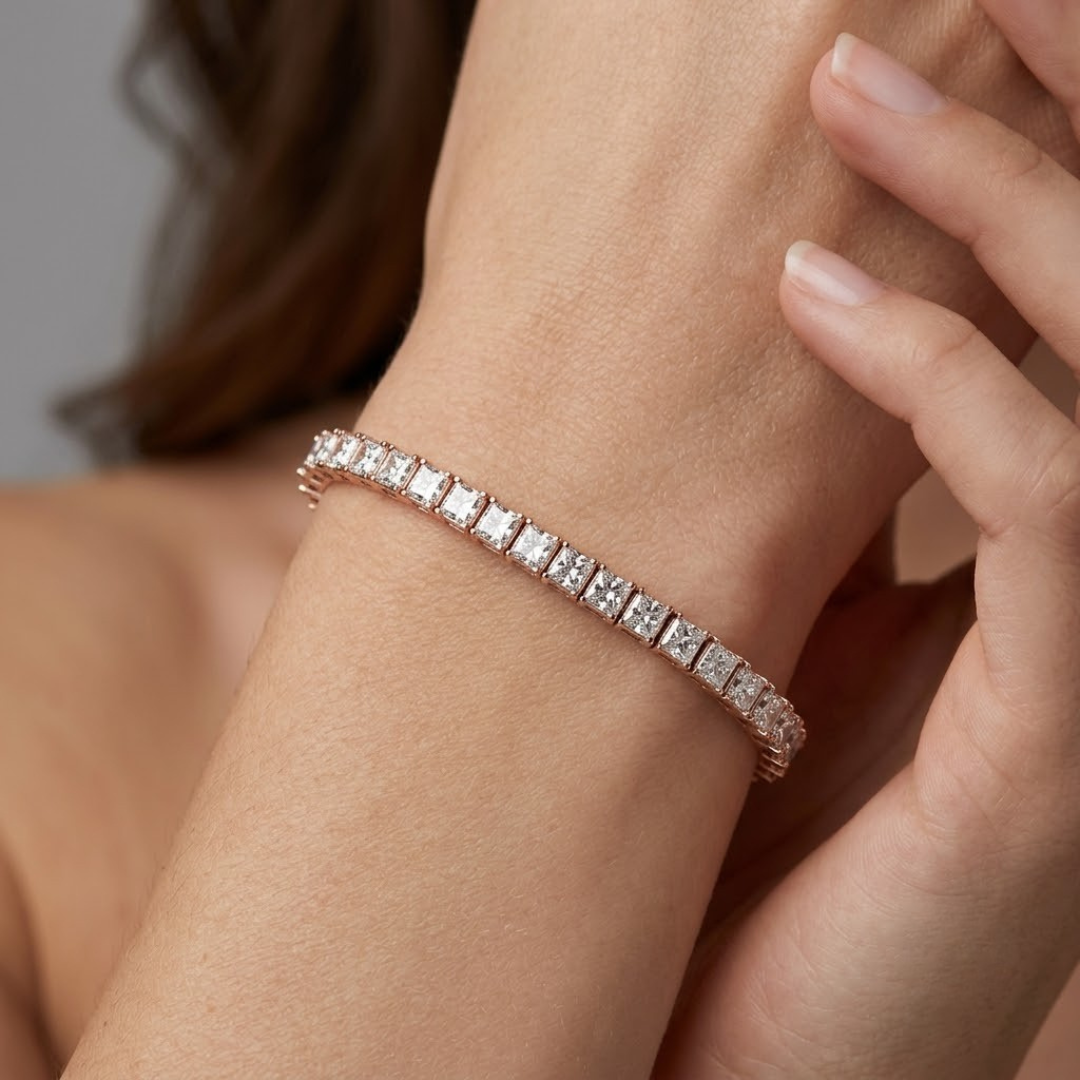 Princess Cut Diamond Tennis Bracelet in 10K/14K gold and platinum with certified lab-grown or natural diamonds