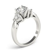 0.50 in 10K/14K gold and platinum with certified lab-grown or natural diamonds