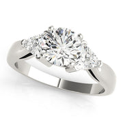 0.50 in 10K/14K gold and platinum with certified lab-grown or natural diamonds