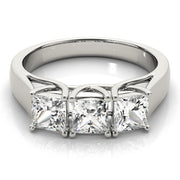0.50 in 10K/14K gold and platinum with certified lab-grown or natural diamonds