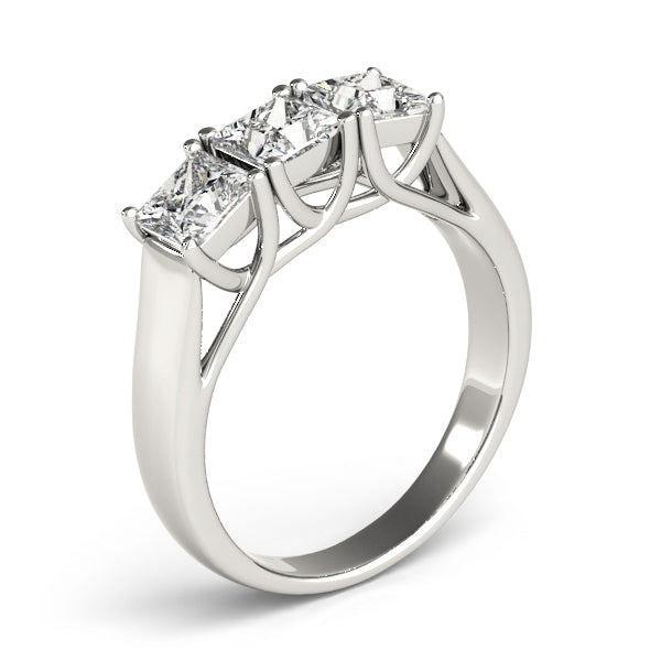 0.50 in 10K/14K gold and platinum with certified lab-grown or natural diamonds