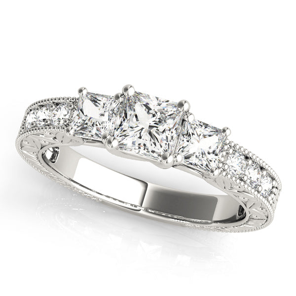 Vintage Princess Diamond Trilogy Ring in 10K/14K gold and platinum with certified lab-grown or natural diamonds