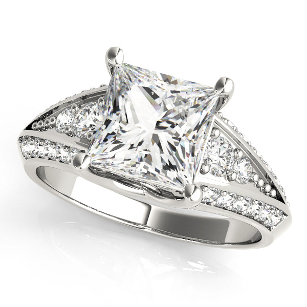 Multi-Row Princess Diamond Engagement Ring in 10K/14K gold and platinum with certified lab-grown or natural diamonds