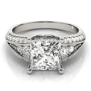 Multi-Row Princess Diamond Engagement Ring in 10K/14K gold and platinum with certified lab-grown or natural diamonds