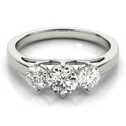 0.50 in 10K/14K gold and platinum with certified lab-grown or natural diamonds