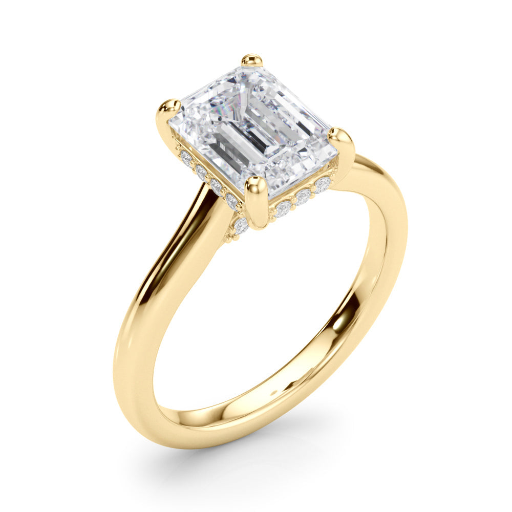 Vintage-Inspired Sidestone Emerald Diamond Engagement Ring in 10K/14K gold and platinum with certified lab-grown or natural diamonds