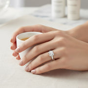 Round Diamond Bezel Set Solitaire Ring in 10K/14K gold and platinum with certified lab-grown or natural diamonds
