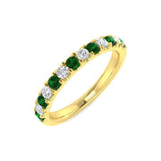 Diamond Emerald Ring in 10K/14K gold and platinum with certified lab-grown or natural diamonds