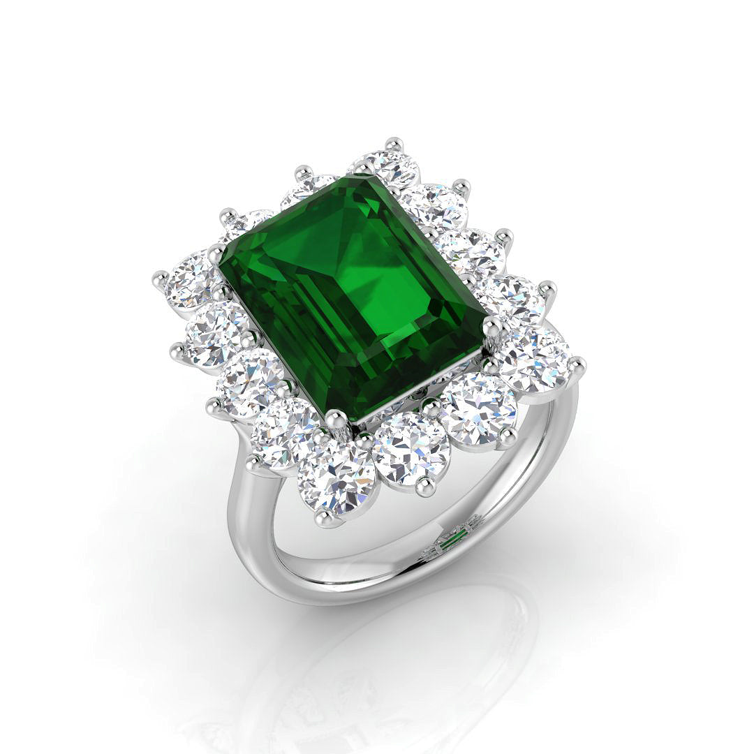 Diamond Exquikite Emerald Ring in 10K/14K gold and platinum with certified lab-grown or natural diamonds