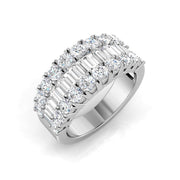 Diamond Baguette & Brilliant Ring in 10K/14K gold and platinum with certified lab-grown or natural diamonds