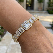 Lab Grown Diamond Bracelet in Emerald Style in 10K/14K gold and platinum with certified lab-grown or natural diamonds
